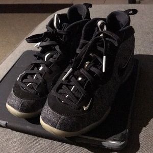 LITTLE POSITE PRO (GS)
"Wool Fleece"